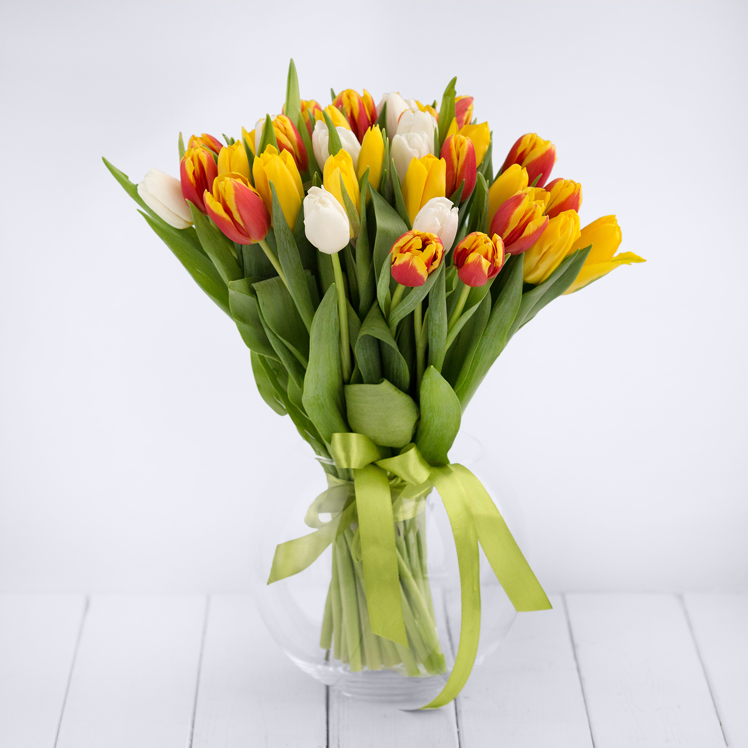 Букет из 35 тюльпанов Микс Спринг - Купить цветы