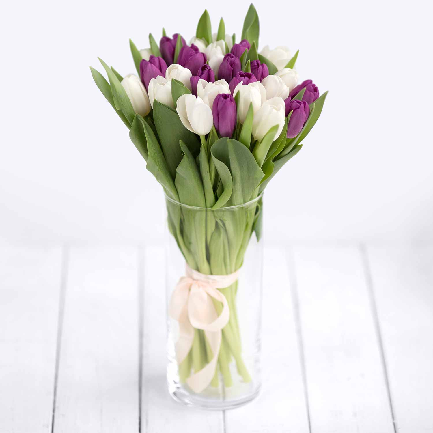 Букет из 25 тюльпанов Микс Ай Лап - Купить цветы