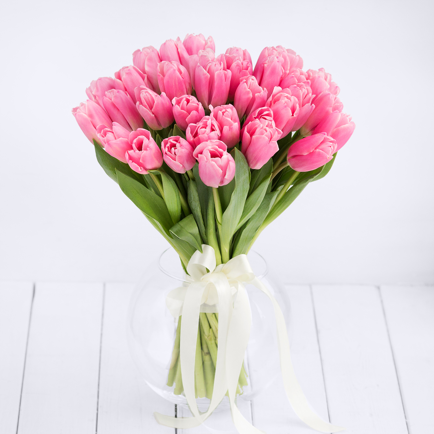 Букет из 35 розовых тюльпанов - Купить цветы