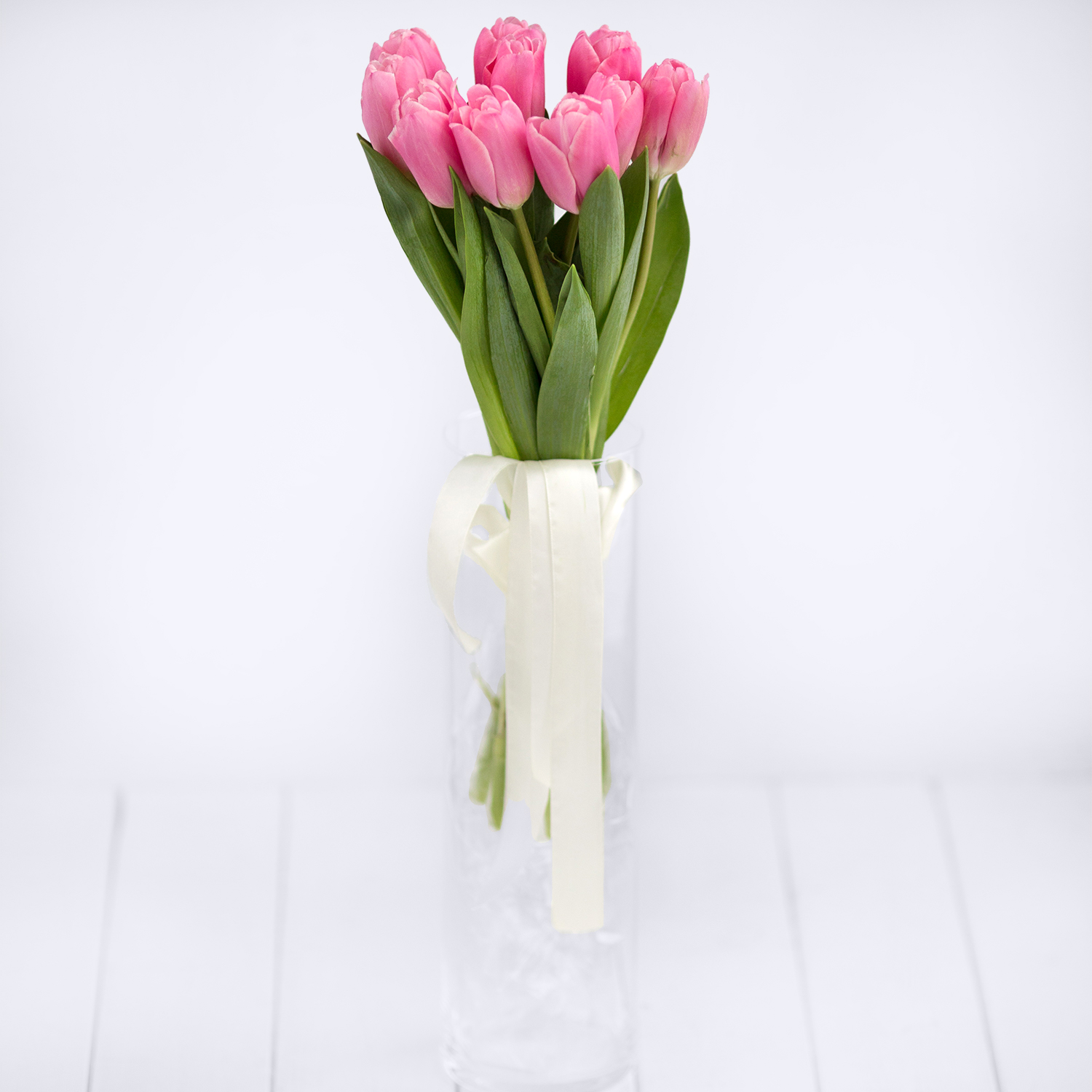 Букет из 11 розовых тюльпанов - Купить цветы