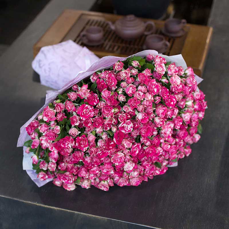 Кенийские розы. Кустовая роза Файер Воркс 50/60 см 51 шт - Купить цветы
