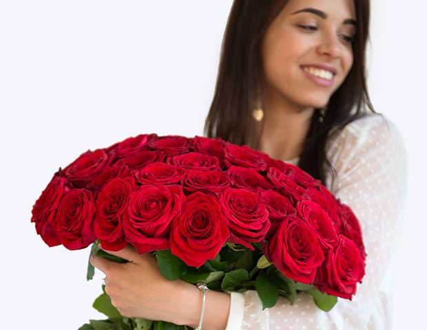 Красные розы Ред Наоми 60 см поштучно. Количество роз в букете.